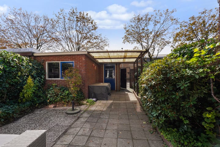 Tussenwoning te koop: Lage Witsiebaan 252, Tilburg