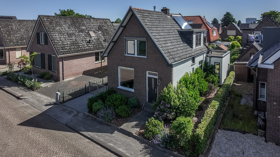 Foto 46 van Tienwoningenweg 13