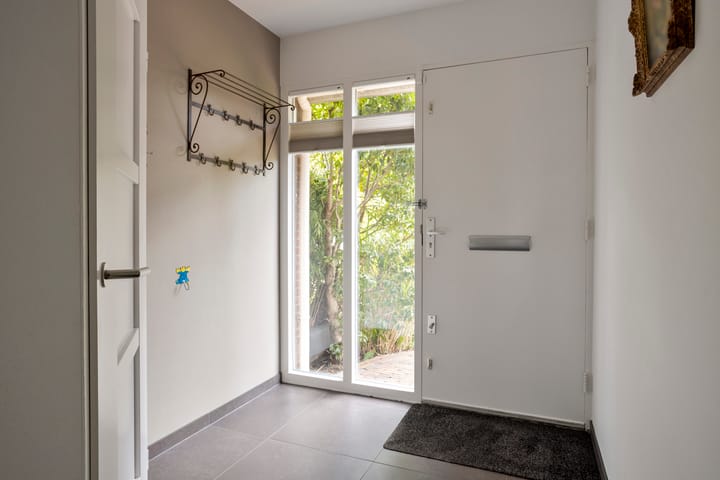 Tussenwoning te koop: Hyacintenveld 47, Bergen Op Zoom