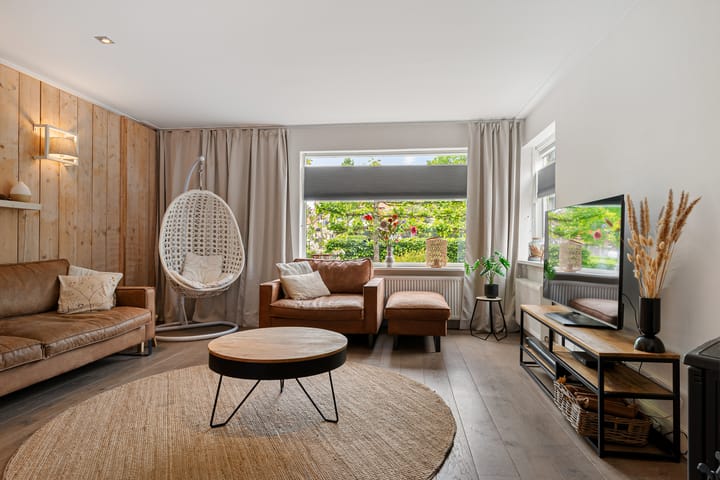 Hoekwoning te koop: Tuindorpweg 17, Bergen (Nh)
