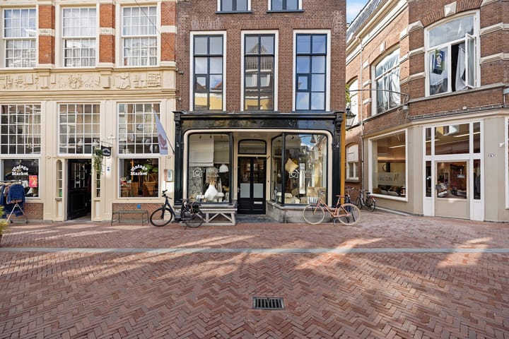 Sint Jacobsstraat 15
