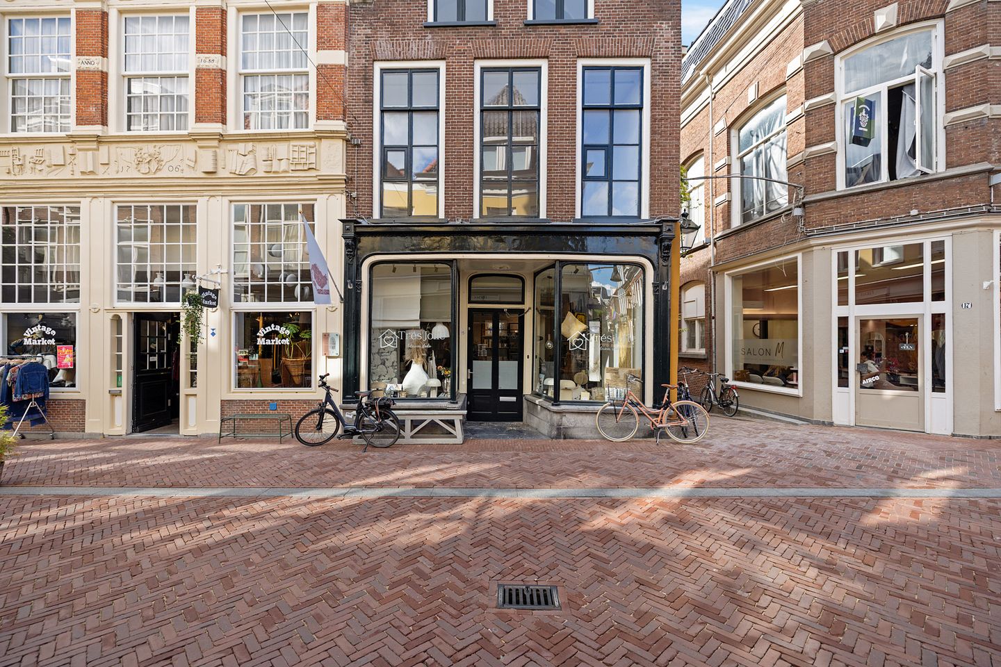 View photo 1 of Sint Jacobsstraat 15