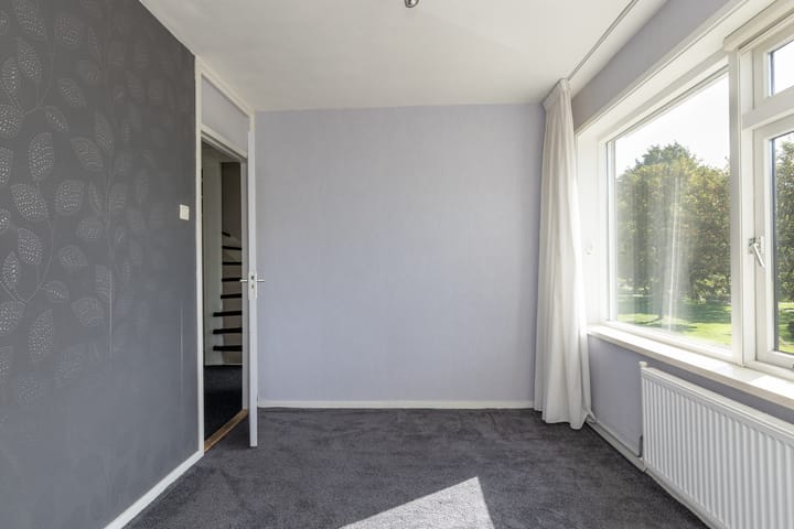 Tussenwoning te koop: Seringenlaan 101, Hoogeveen