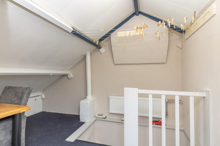 Tussenwoning te koop: Seringenlaan 101, Hoogeveen