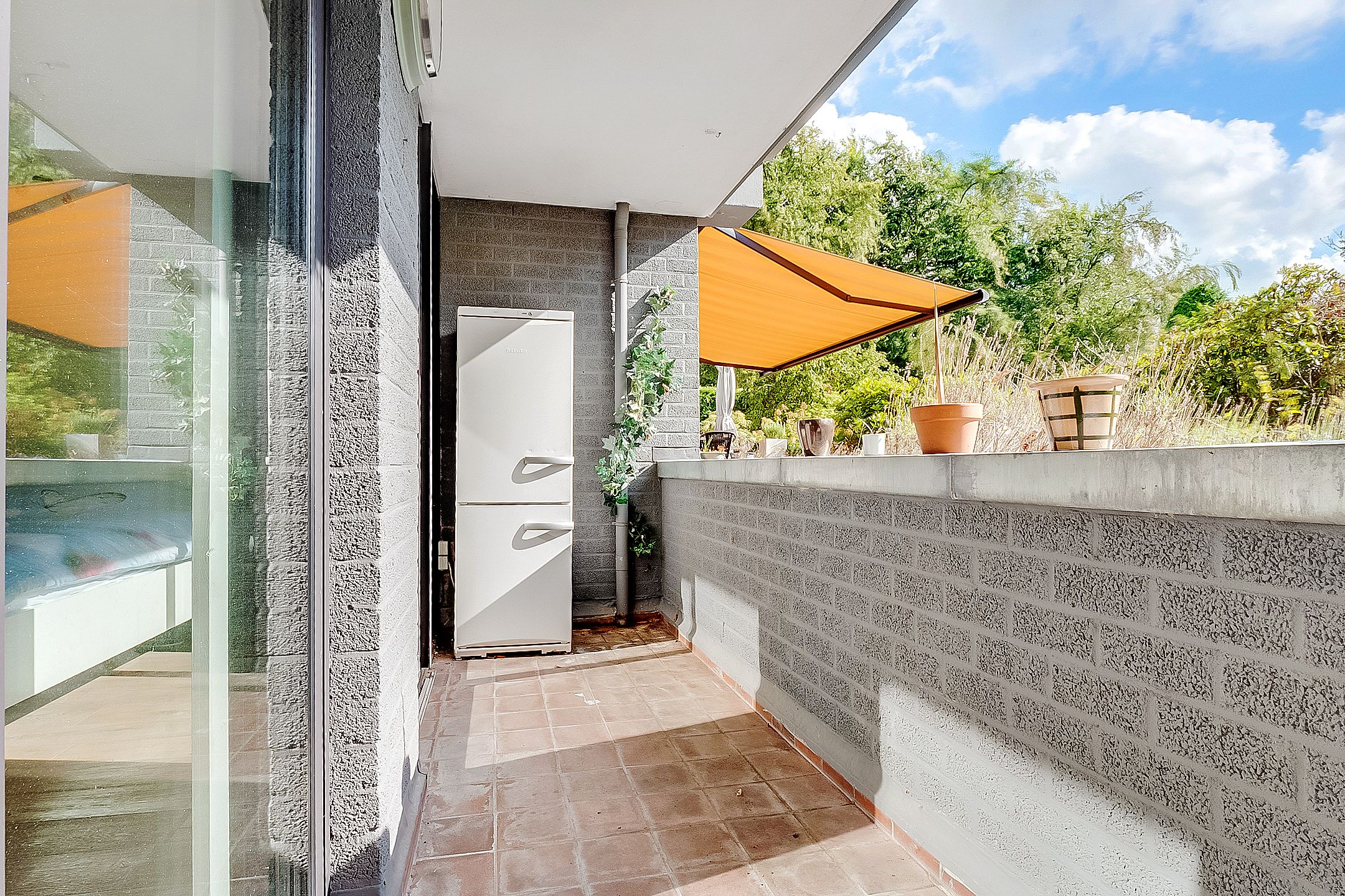 Photo 24 of van Weedestraat 77