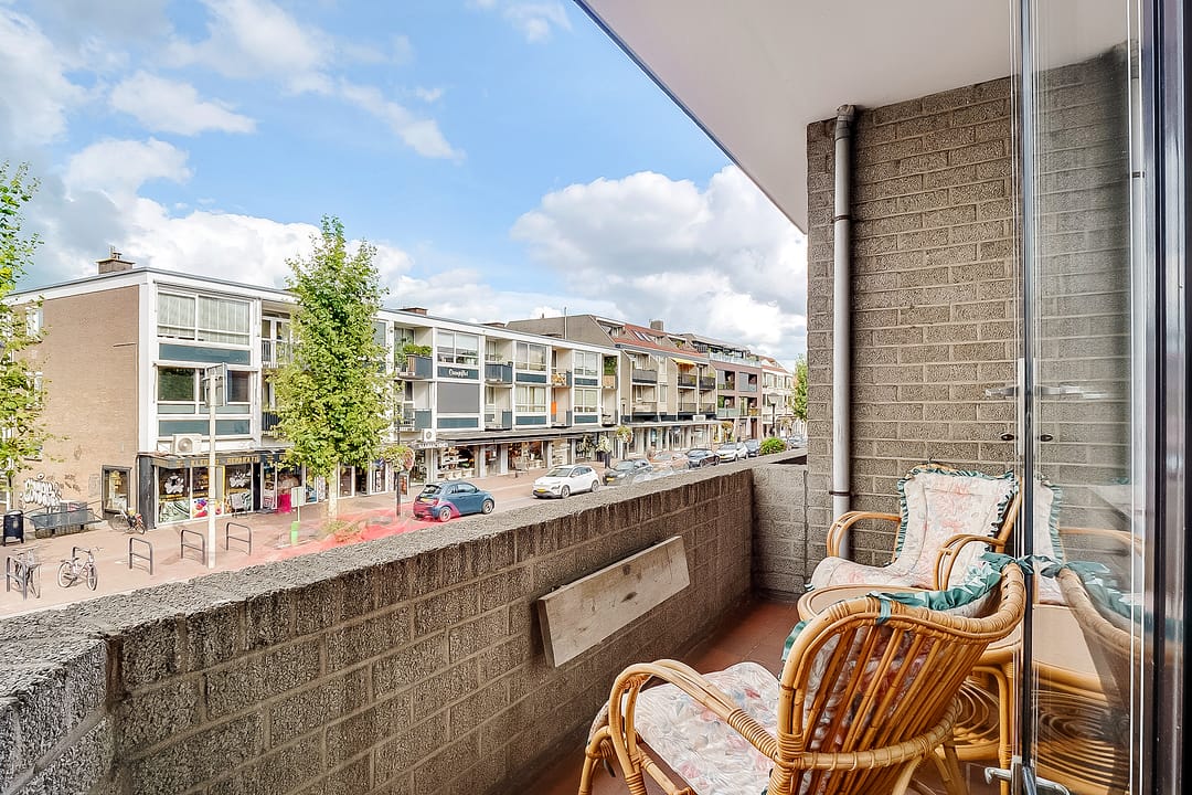 Photo 13 of van Weedestraat 77
