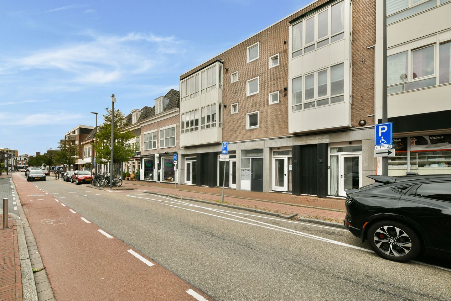 Photo 10 of Zeestraat 50-F