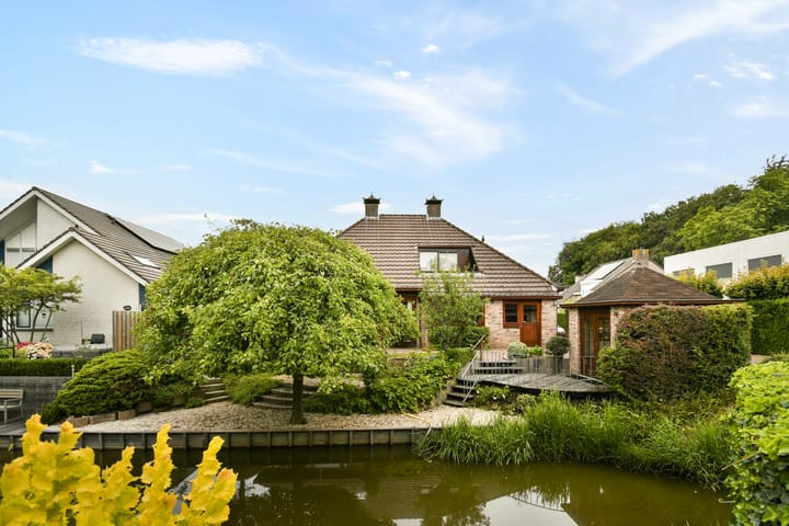 Vrijstaande woning te koop: Cederlaan 13, Dordrecht