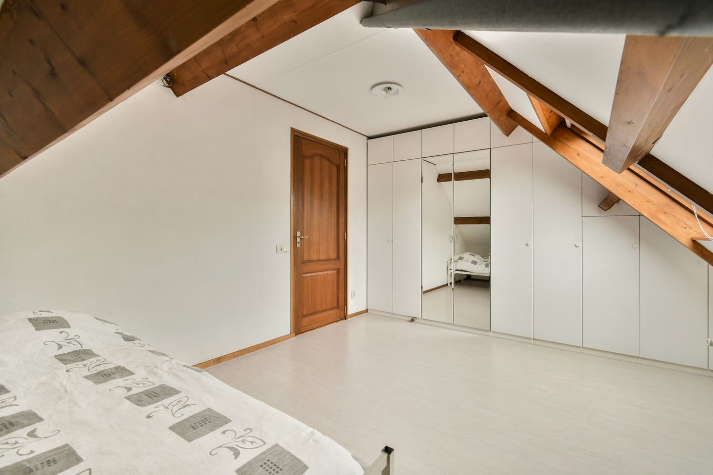 Foto 40 van Cederlaan 13
