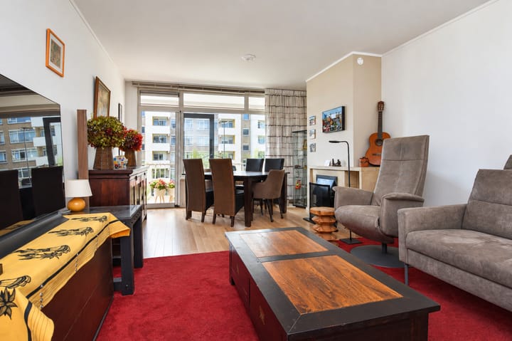 Appartement te koop: Suzannaland 424, 'S-Gravenhage