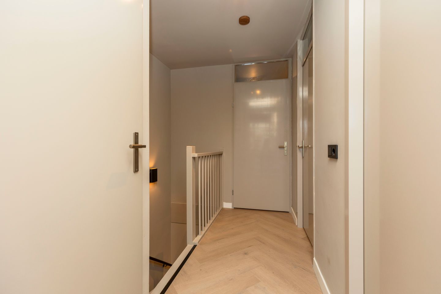 Photo 19 of Van der Vormhaven 55