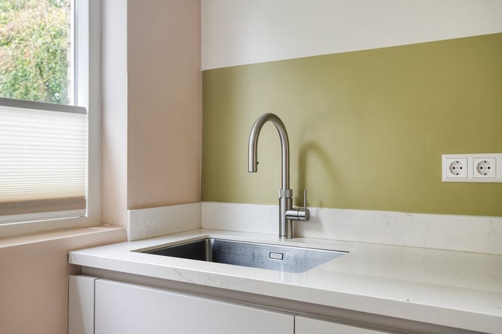 Hoekwoning te koop: Pottenbakkerlaan 20, Hoogland