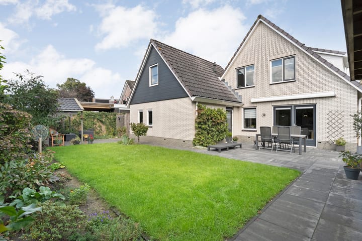 Foto 2 van Veenslag 13