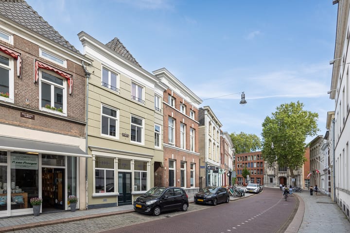 Appartement te koop: Hinthamerstraat 202D, 'S-Hertogenbosch