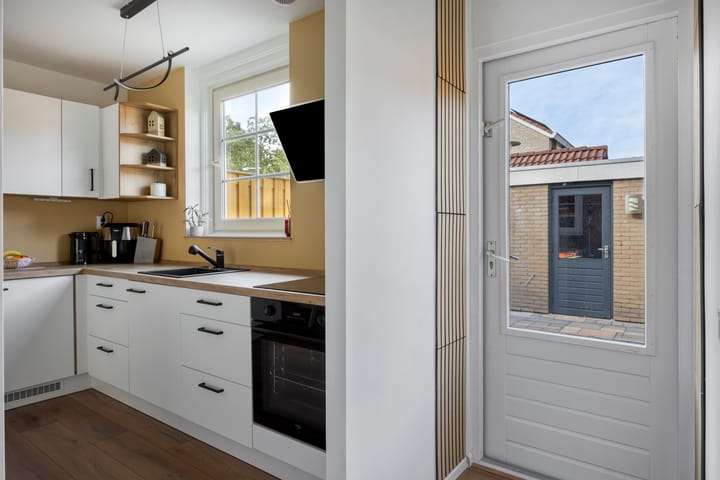 Tussenwoning te koop: Alkmaarsingel 207, Arnhem