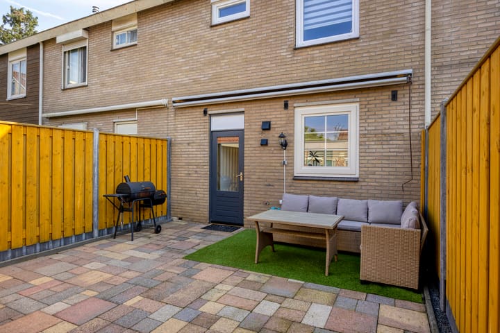 Tussenwoning te koop: Alkmaarsingel 207, Arnhem