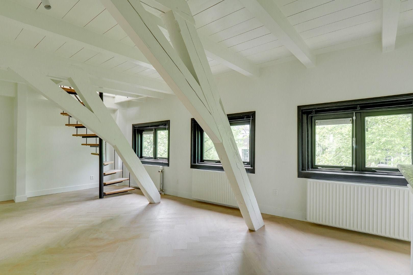 Foto 12 van Nieuwegracht 56-E
