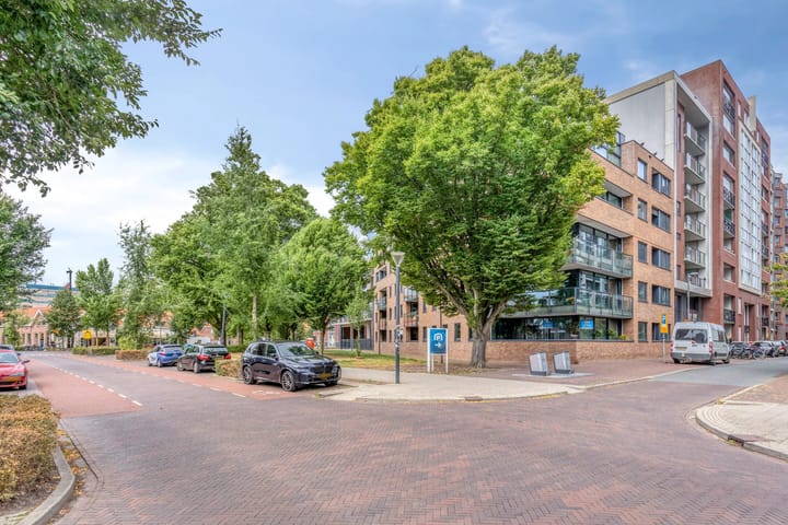 Appartement te koop: Anton Philipslaan 182, Eindhoven
