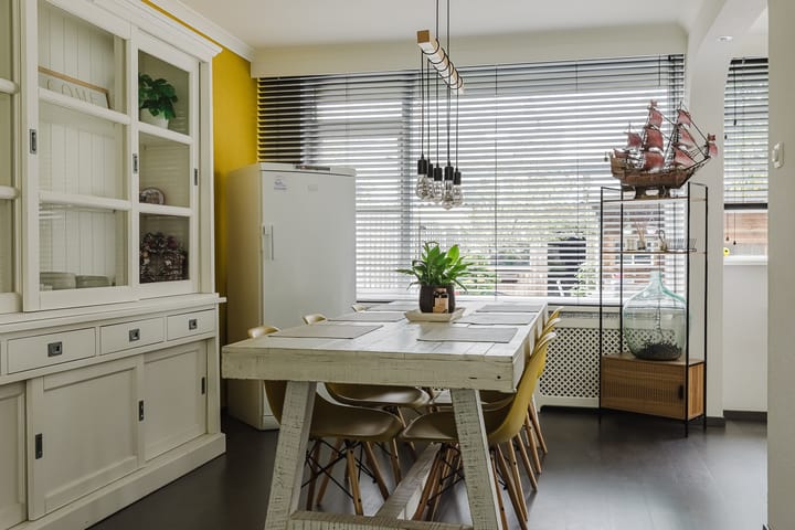 Tussenwoning te koop: Generaal Foulkesstraat 4, Ossendrecht