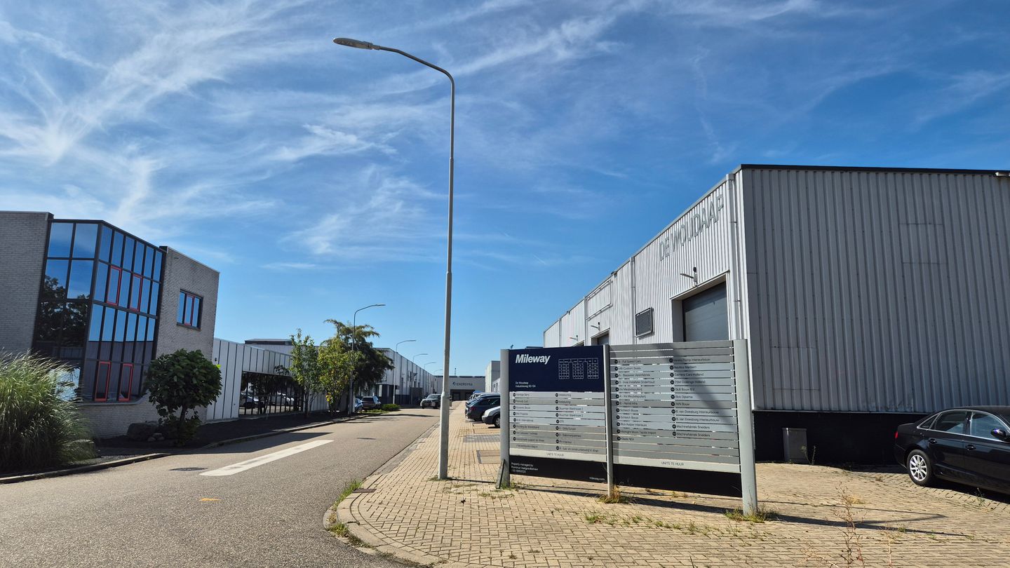 View photo 4 of Industrieweg 64-B