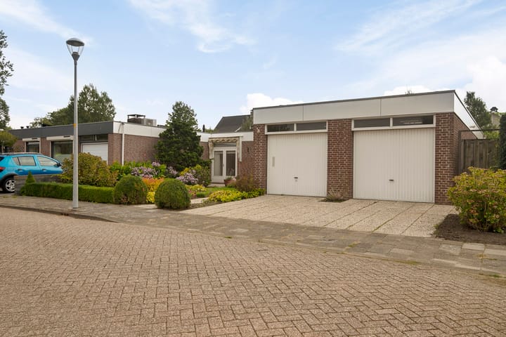 Vrijstaande woning te koop: Welgelegen 15, Nieuw-Vennep