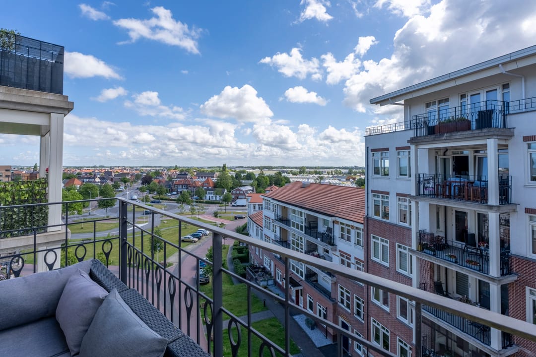 Photo 16 of De Klok 542