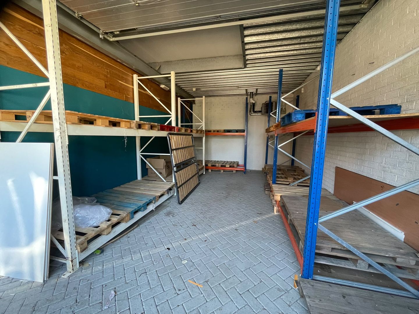 Bekijk foto 4 van Beatrixstraat 34-b