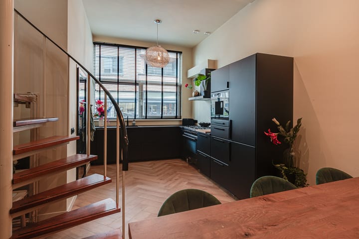 Photo 4 of Nieuwe Doelenstraat 43