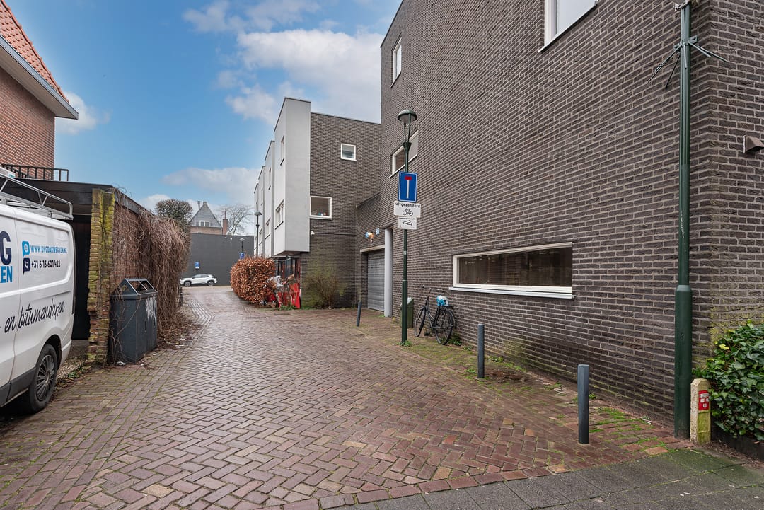 Photo 32 of Nieuwe Doelenstraat 43