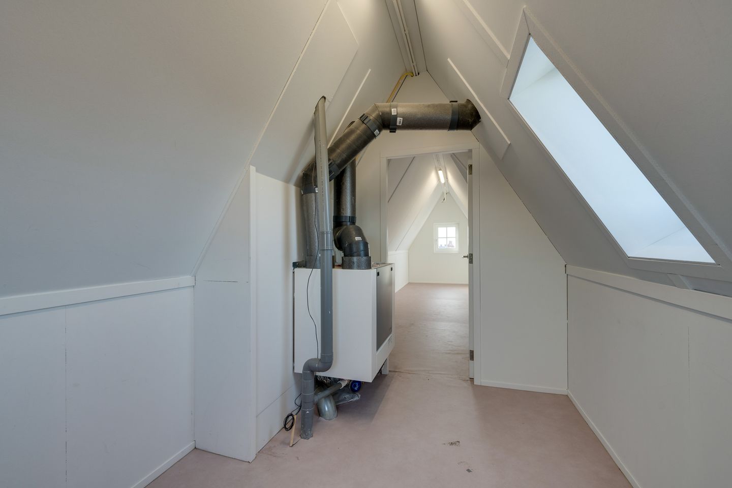 Foto 44 van Zuideinde 149
