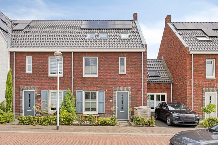 Koningsoordlaan 228 — te koop in Berkel-Enschot, Geschakelde woning