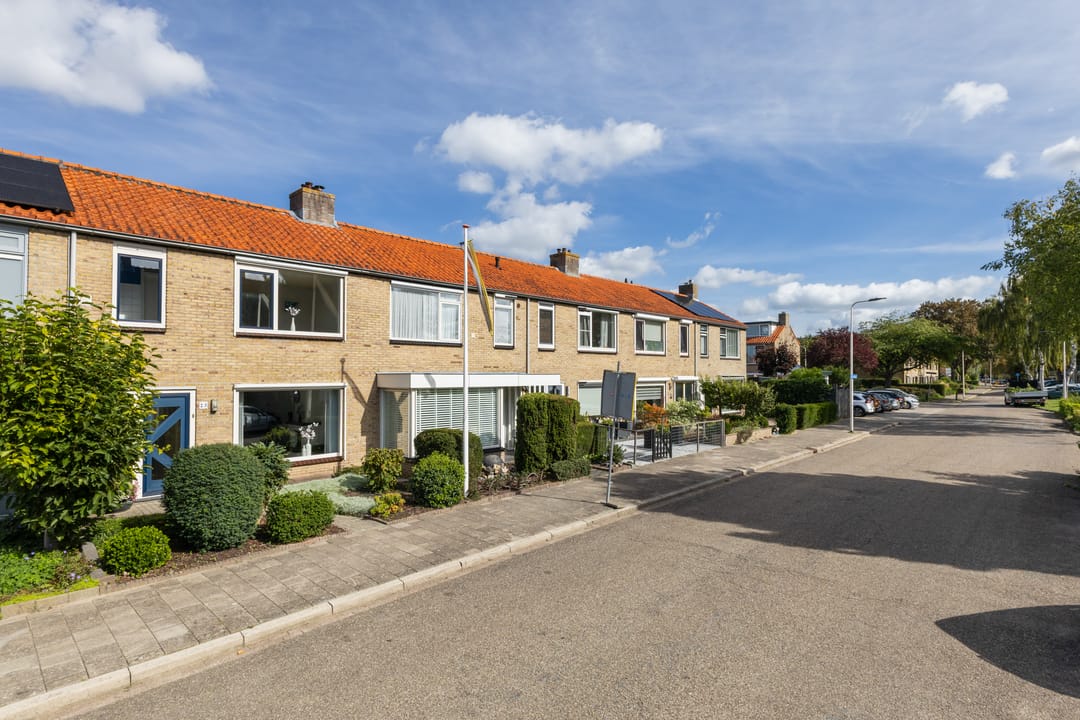 Photo 38 of Koningin Julianalaan 23