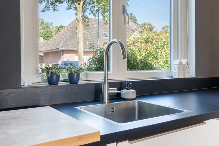 Vrijstaande woning te koop: W. Slotweg 30, Witteveen