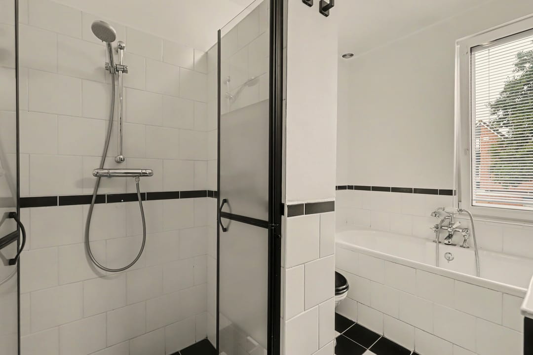 Foto 17 van Gijsbert van Oostveenstraat 3