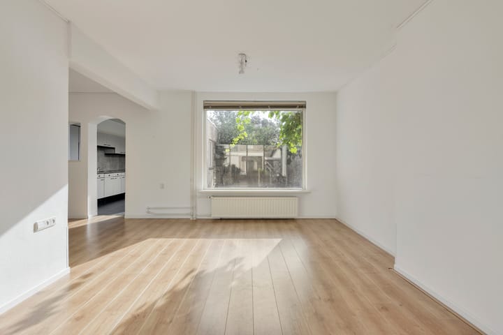 Foto 4 van Montgomerystraat 5