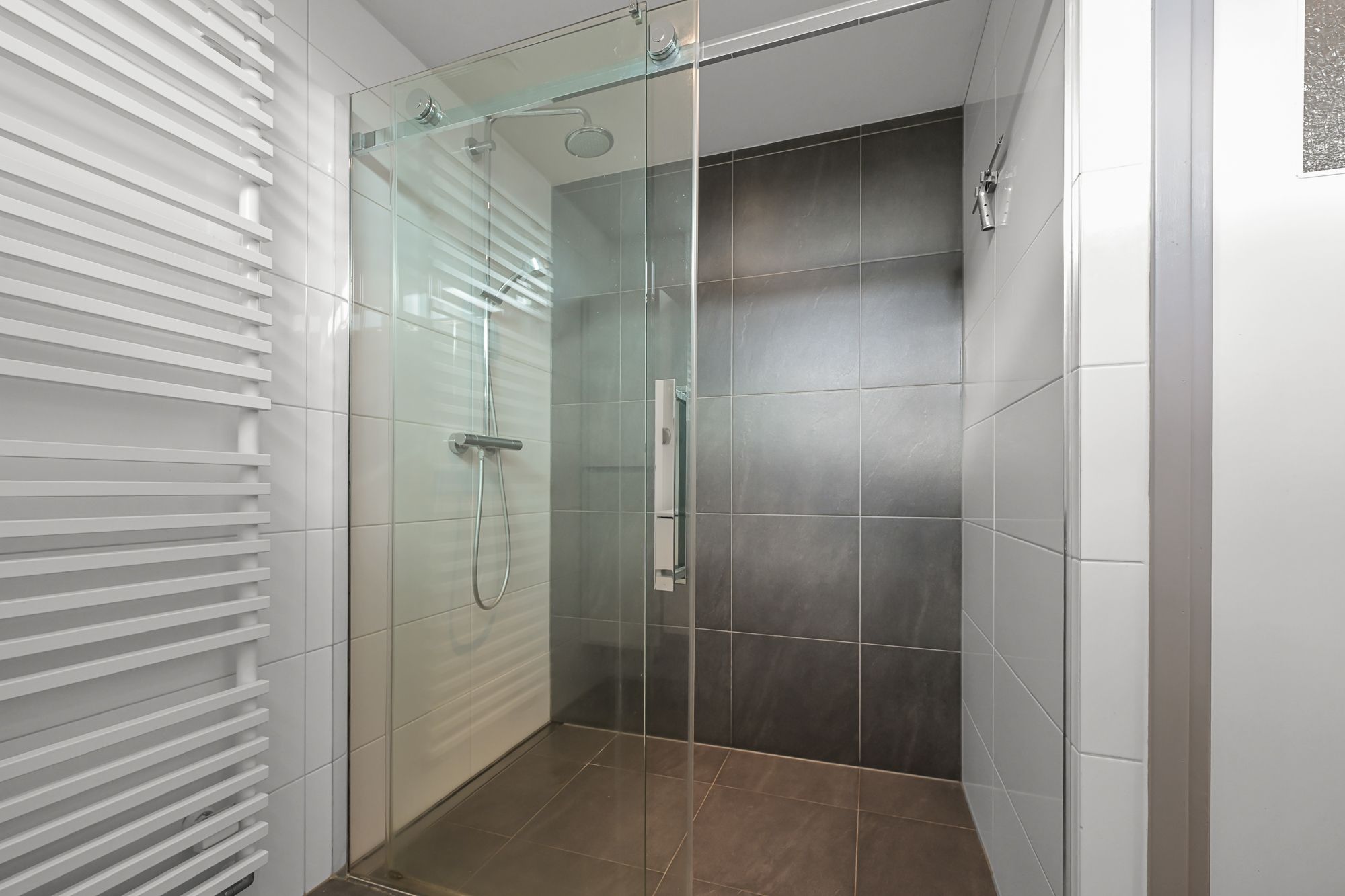 Foto 33 van Braillestraat 7
