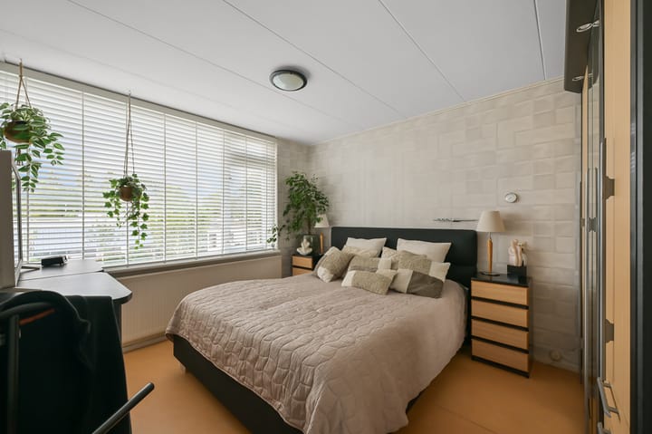 Tussenwoning te koop: Braillestraat 7, Krommenie