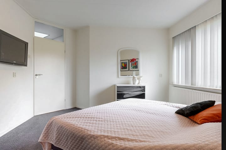 Hoekwoning te koop: Fluitekruidzoom 36, Leiderdorp