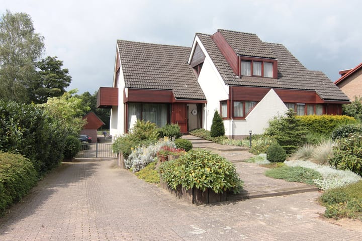Photo 5 of Sint Wirostraat 12