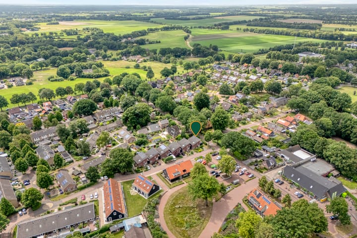 Foto 5 van Valkenakker 2