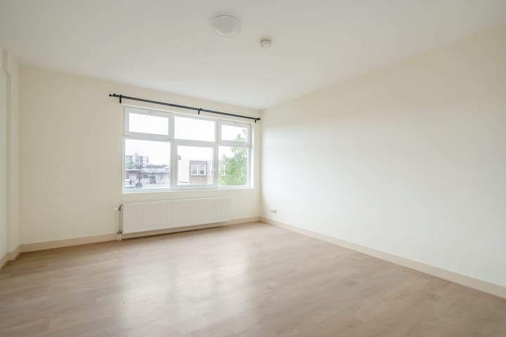 Studio te koop: Thomsonlaan 95E, 'S-Gravenhage