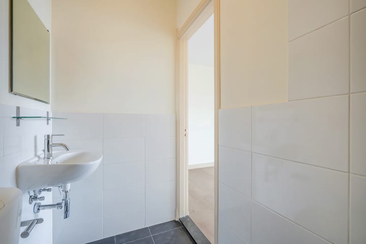 Studio te koop: Thomsonlaan 95E, 'S-Gravenhage