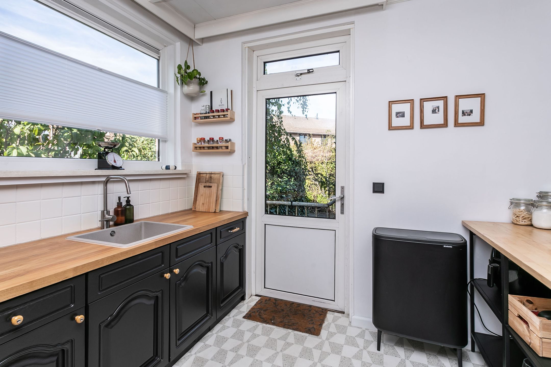 Photo 12 of Constantijn Huygensstraat 19-A