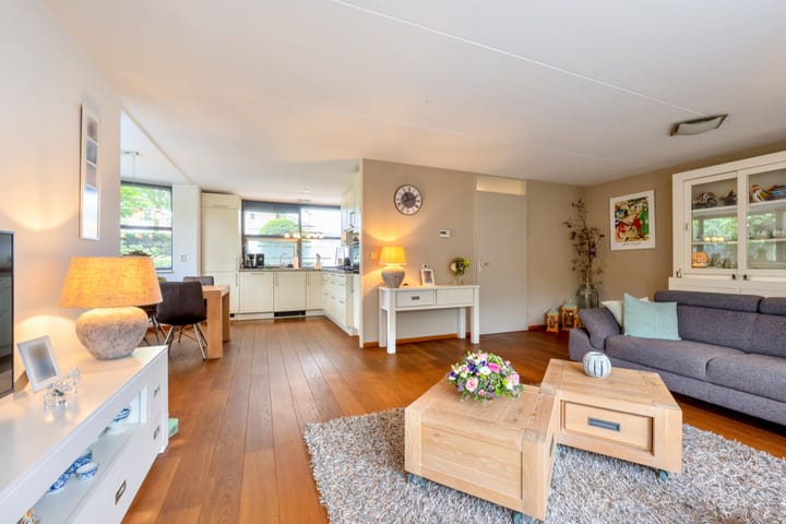 Hoekwoning te koop: Baesjoulaan 21, Tiel