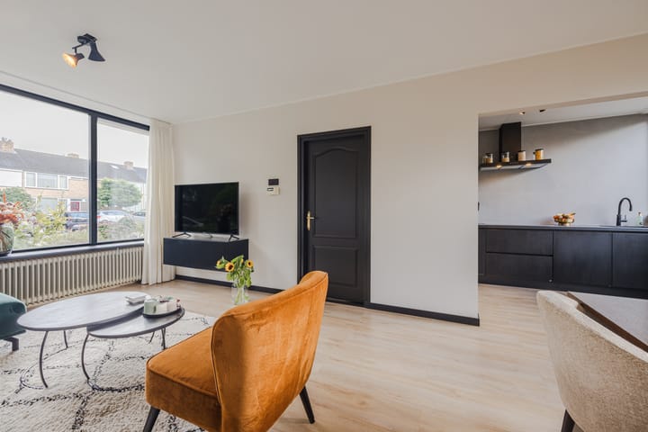 Tussenwoning te koop: Kriekelaar 37, Geldrop
