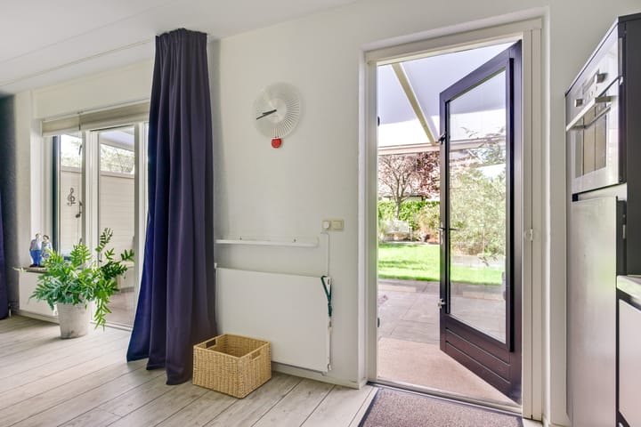 Tussenwoning te koop: Haking 10, Vledder