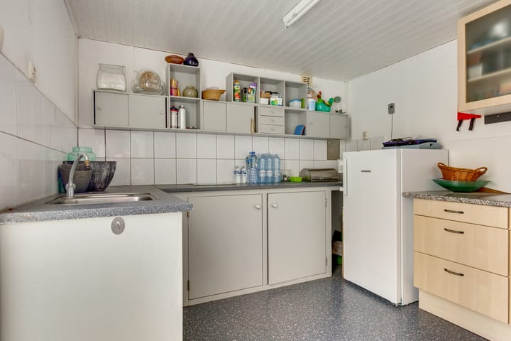 Tussenwoning te koop: Haking 10, Vledder