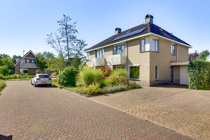 Tussenwoning te koop: Haking 10, Vledder