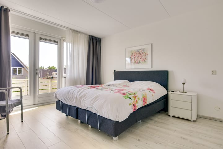 Tussenwoning te koop: Haking 10, Vledder