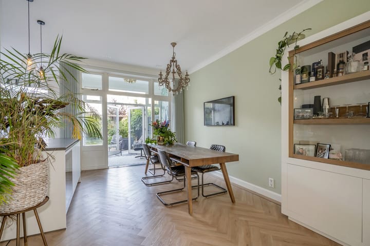 Hoekwoning te koop: Frederiklaan 26, Rijswijk (Zh)